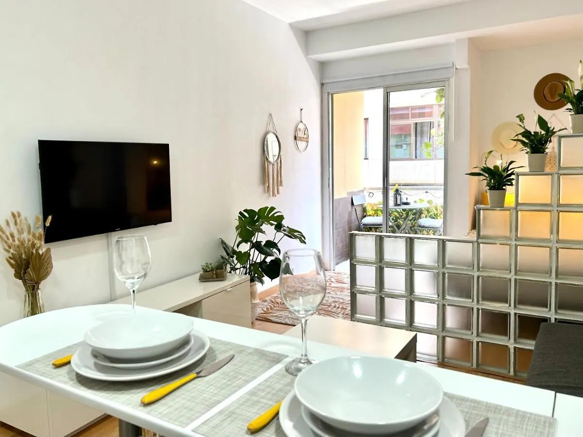2 Min Dalla Spiaggia Loft Terrazza Casa Gialla لاس بالماس دي غران كاناريا
