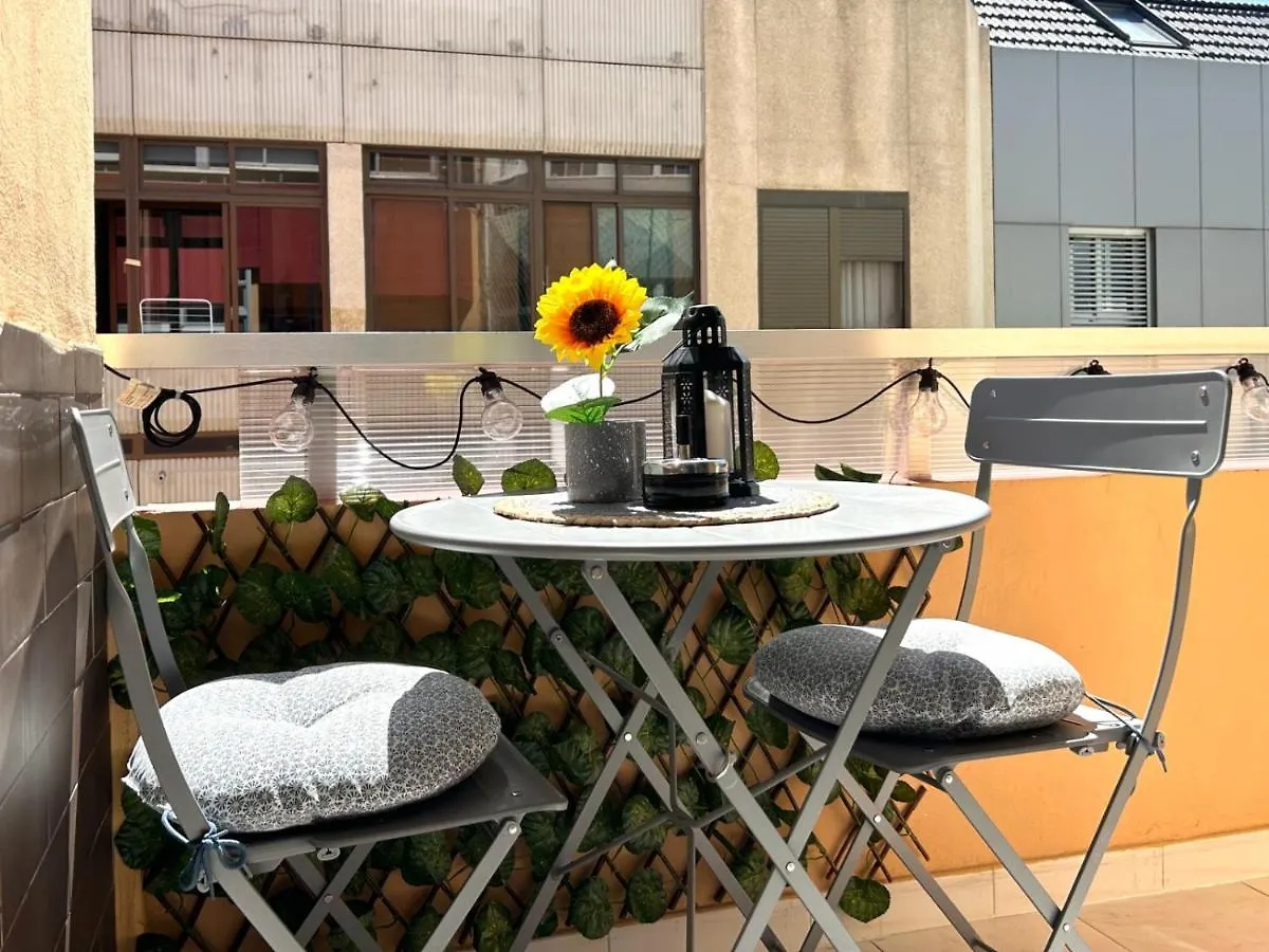 2 Min Dalla Spiaggia Loft Terrazza Casa Gialla لاس بالماس دي غران كاناريا شقة